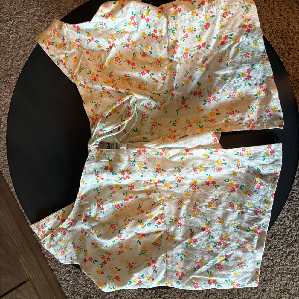 No Boundaries Floral Print Top - Multicolor